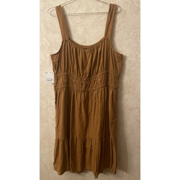 a.n.a Tan Sleeveless Midi Dress - Picture 2 of 5